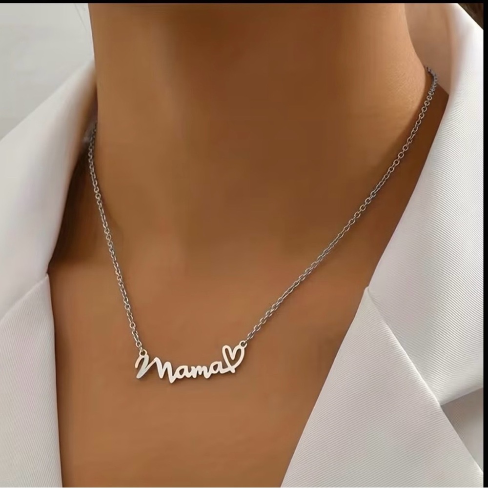 Silver 'Mama' Necklace